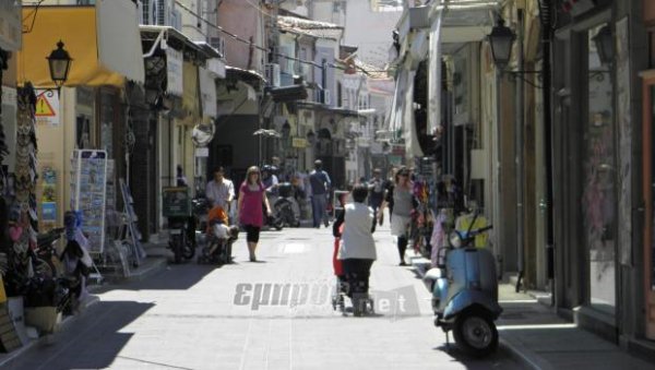 Θερινό ωράριο στην αγορά της Μυτιλήνης