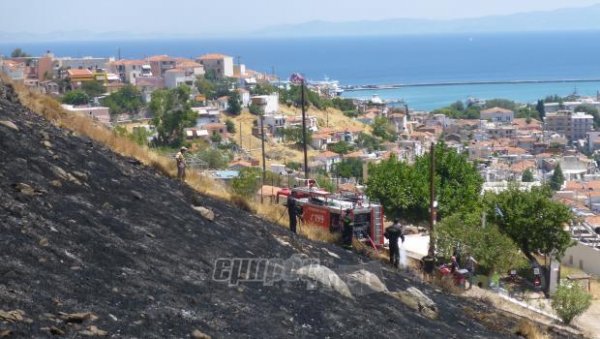 Φωτιά στα όρια της πόλης!