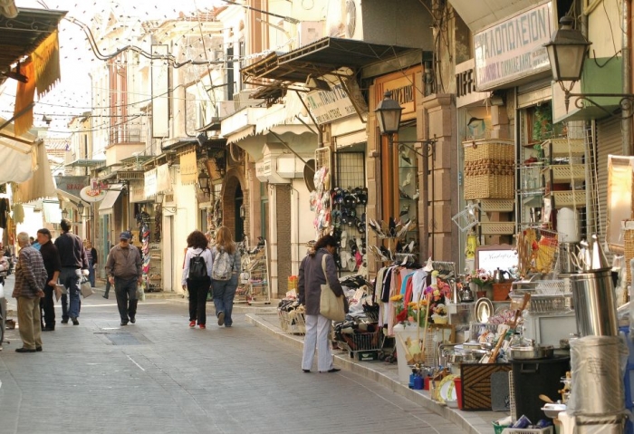 Κλειστά τα μαγαζιά του Αγίου Πνεύματος