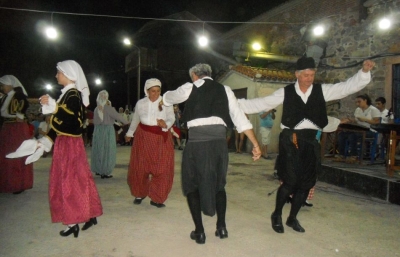 Μεγάλη μουσικοχορευτική βραδιά