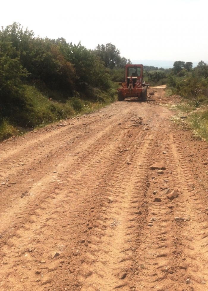 Αποκατάσταση βατότητας στα αγροτικά δίκτυα Αγιάσου, Γέρας, Λουτρόπολης Θερμής, Πλωμαρίου και Ευεργέτουλα