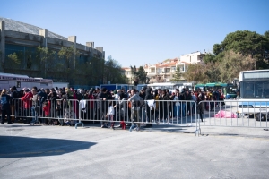 Με αρματαγωγό φεύγουν άρτι εισελθόντες, ακολουθεί και μερική αποσυμφόρηση