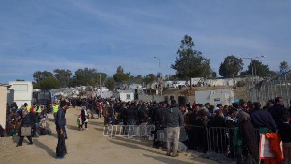 Αυξάνονται οι ροές, προβληματίζουν οι… «επανεισδοχές»