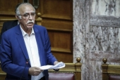 Διευκρινίσεις και δεσμεύσεις Βίτσα για τα νησιά του προσφυγικού