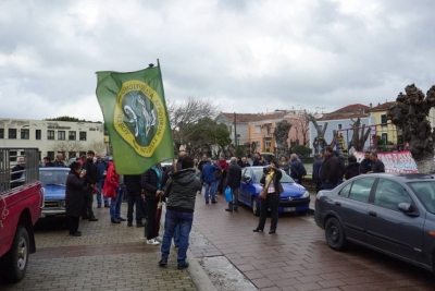 Οι αγρότες στην Καλογήρου