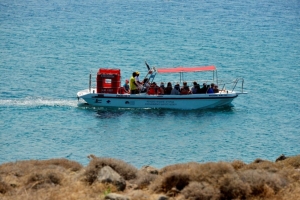 Ξεκινούν τα καθημερινά δρομολόγια στο θαλάσσιο πάρκο Απολιθωμένου Δάσους Νησιώπης