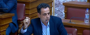 Ν. Σαντορινιός: «Ο κ. Μηταράκης λέει ψέματα βάζοντας σε κίνδυνο τον μειωμένο συντελεστή ΦΠΑ στα 5 νησιά του Αιγαίου που φιλοξενούν πρόσφυγες»