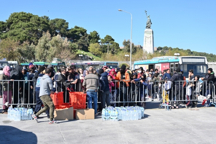 Έρχεται Αρματαγωγό του Πολεμικού Ναυτικού