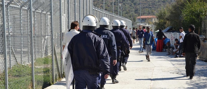 Άγρια επεισόδια στο ΚΥΤ Μόριας