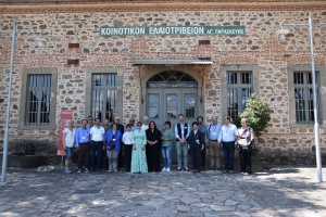 Στιγμιότυπο από την συνάντηση Δημοτικής Αρχής του Δήμου Δυτικής Λέσβου με το Εκτελεστικό Συμβούλιο του Παγκόσμιου Δικτύου Γεωπάρκων στο Μουσείο Βιομηχανικής Ελαιουργίας 