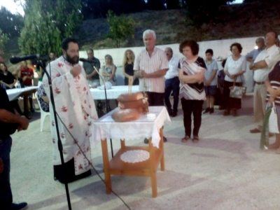 Αρτοκλασία παπά-Νικόλας, Παναγιώτης και Αγγελικούλα