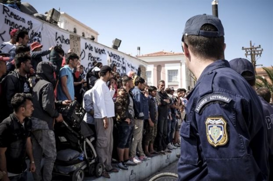 «Δεν μπορεί η αστυνομία να κάνει τη δουλειά της κυβέρνησης!»