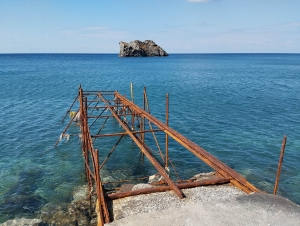 Διαμαρτυρία της Πρωτοβουλίας Ερεσού για την εικόνα που παρουσιάζει η παραλία