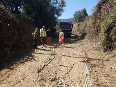 Καθαρίζει ρέματα και χείμαρρους η Περιφέρεια